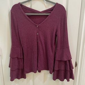 chasor ruffle long wide sleeve top